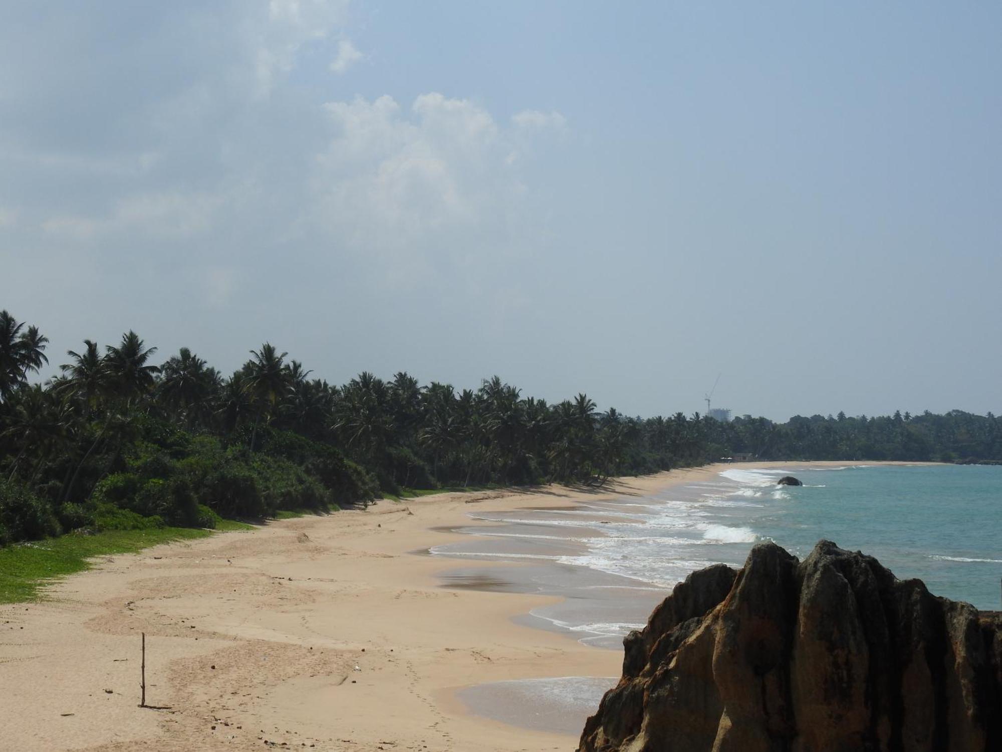 Villa Tropical Oasis Balapitiya Bagian luar foto