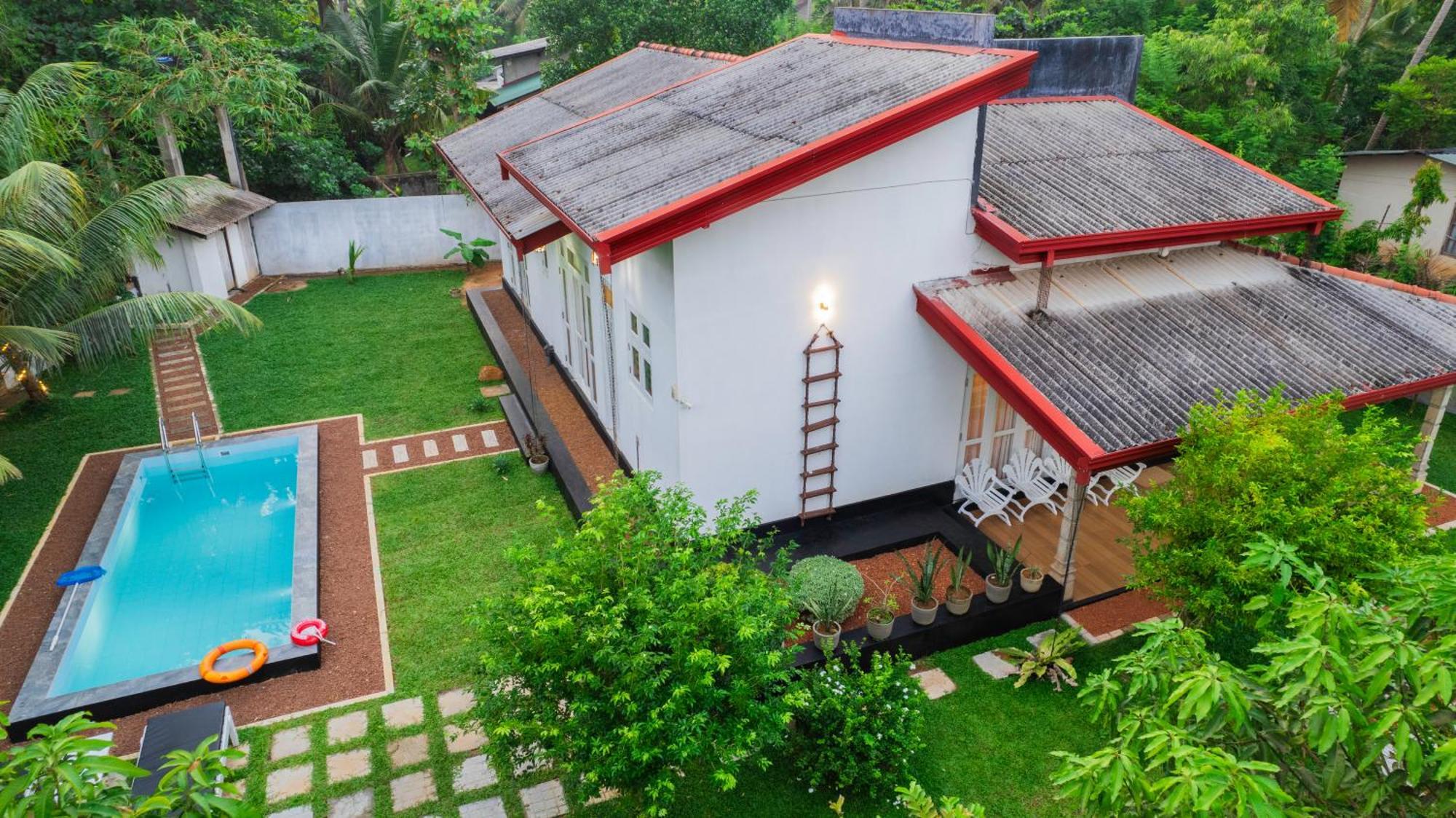 Villa Tropical Oasis Balapitiya Bagian luar foto